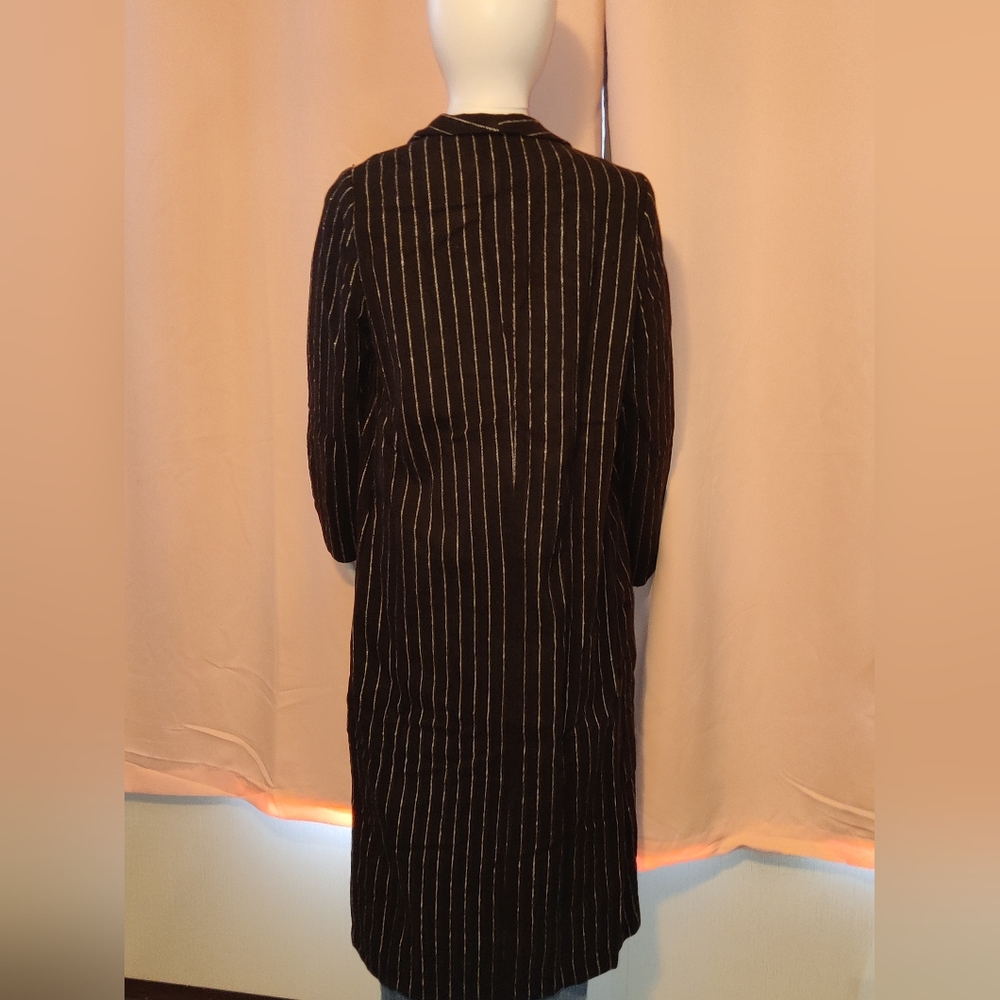 NWT - PINSTRIPED DUSTER COAT - Picture 3 of 6
